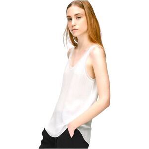 Aritzia Babaton Liev Silk Sleeveless Blouse